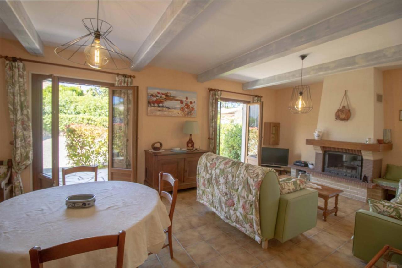 LARGE SPACIOUS house in FRÉJUS Extérieur photo