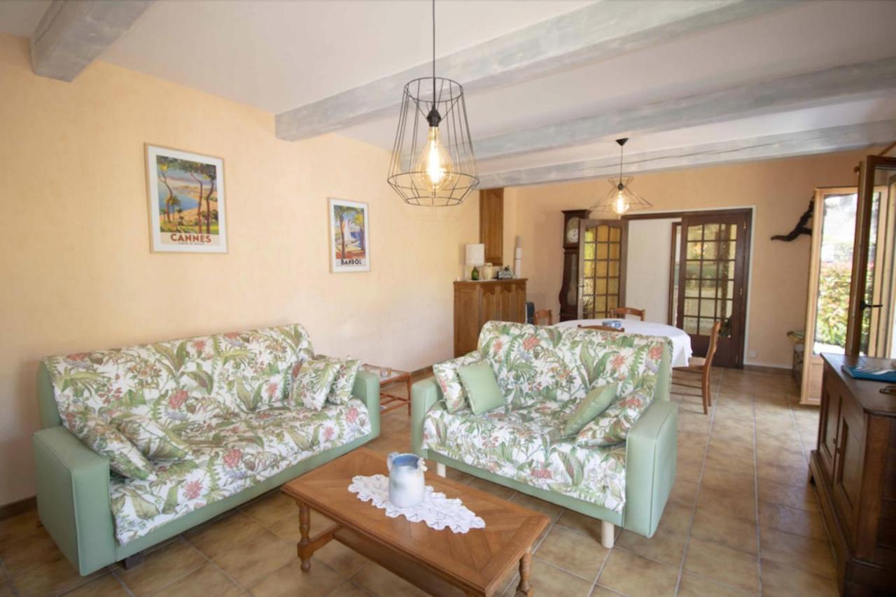 LARGE SPACIOUS house in FRÉJUS Extérieur photo